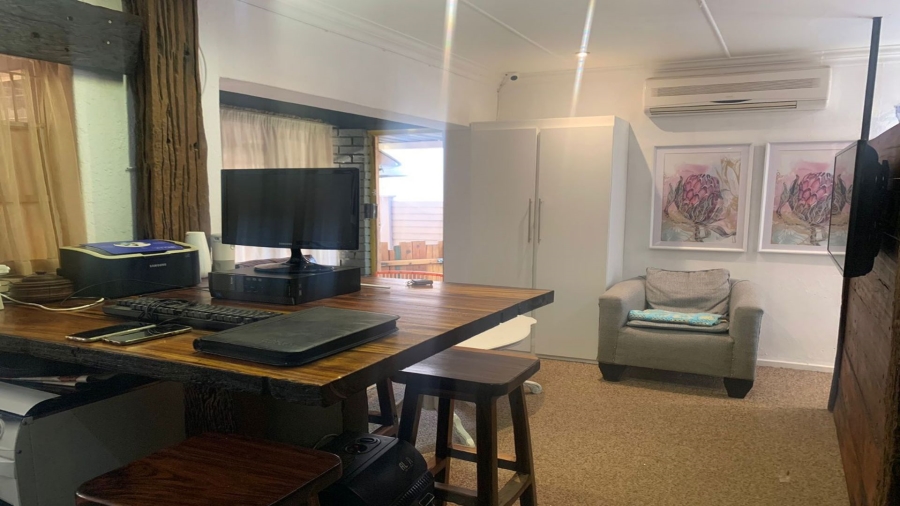 To Let 3 Bedroom Property for Rent in Pellissier Free State